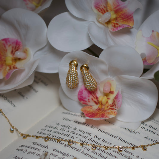 NOVA Pavé Drop Studs